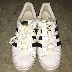 Adidas "superstar" shoes size 8 black white